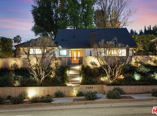 3584 Sepulveda Blvd, Sherman Oaks, CA 91403