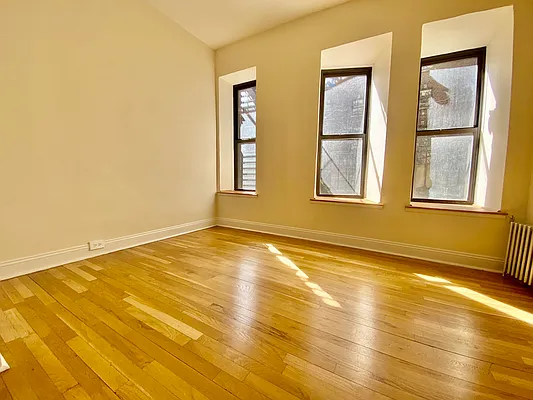 Rented by Corcoran | media 17