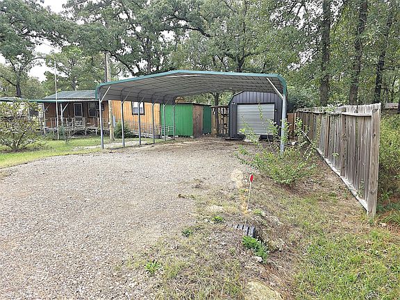 2nd image of 127 Navaho Trl