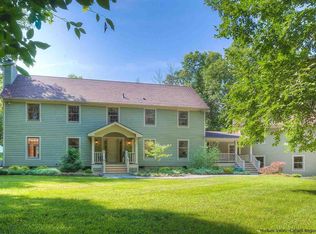 29 Outlook Farm Dr, New Paltz, NY 12561