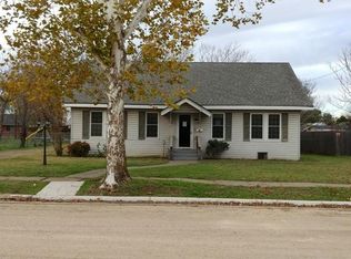 707 N Marable St, West, TX 76691