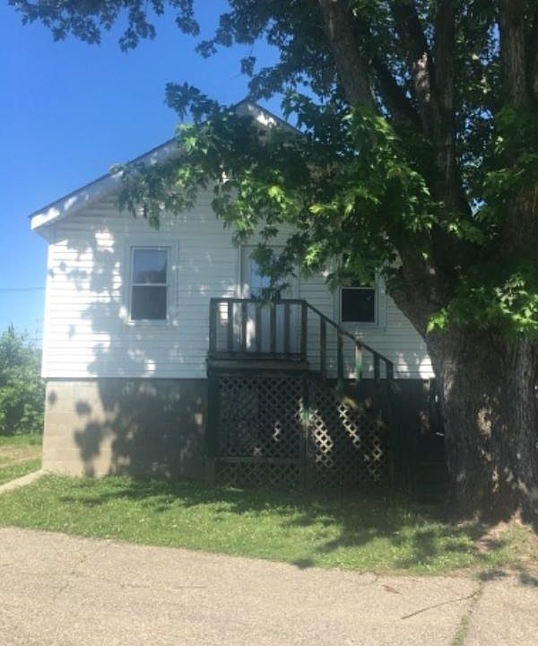 1st image of 26 Bryant Ave