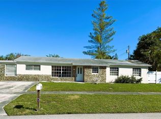 320 NW 4th Ave, Deerfield Beach, FL 33441
