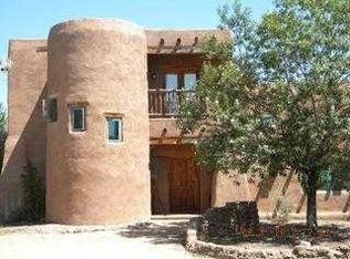149 Arabian Ln, Corrales, NM 87048