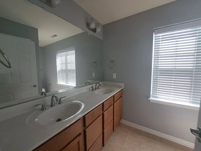 18884 Bent Anchor Ct — Photo 10