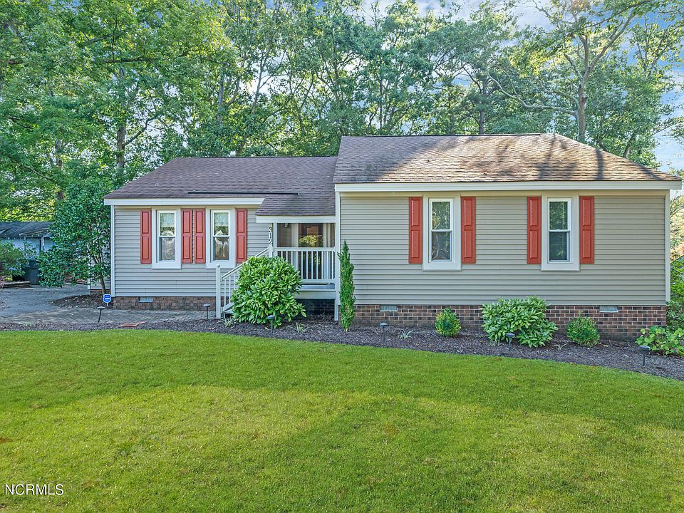 1st image of 312 Foxhall Drive
