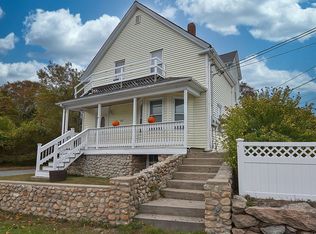 147 Sconticut Neck Rd, Fairhaven, MA 02719