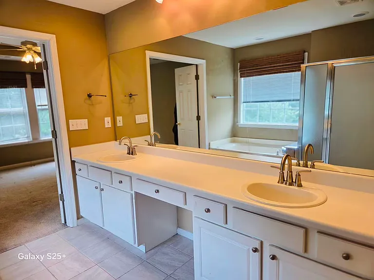 5067 Faversham Hill Dr — Photo 5