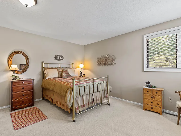 107 Gallatin Dr #B — Photo 26