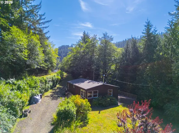 4294 N Beaver Creek Rd, Seal Rock, OR 97376