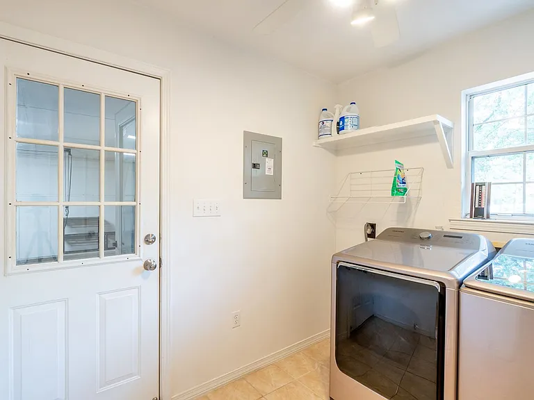 2823 Lake Silver Rd — Photo 16