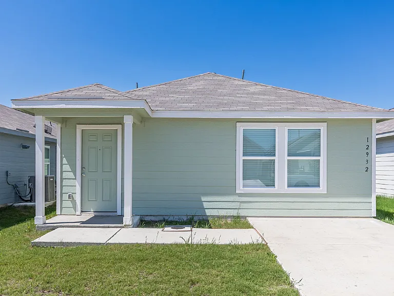 12932 Lake Fryer — Photo 1
