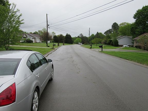5th image of 228 Centennial Dr