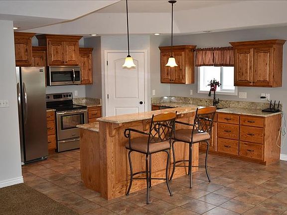 3rd image of 1430 Taia Pl