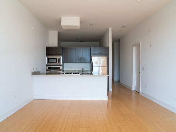 4th image of 4730 N Kimball Ave APT 305