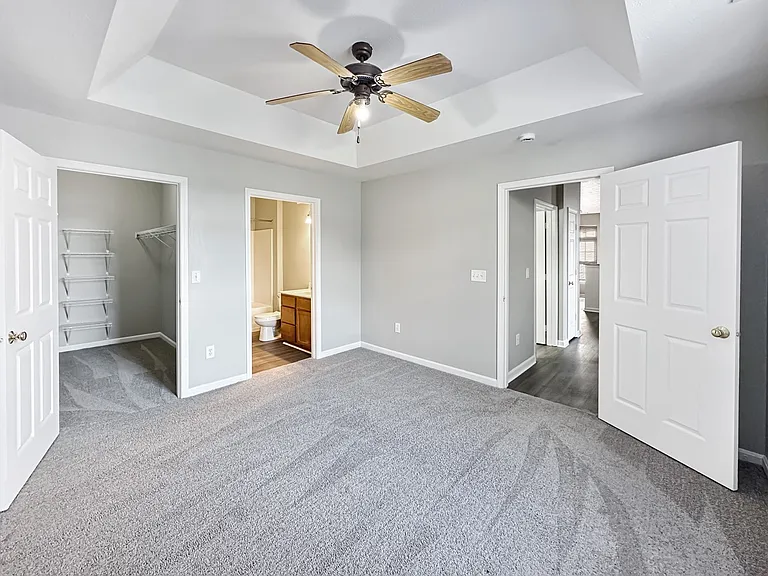 Beaver Creek Apartments — Photo 37