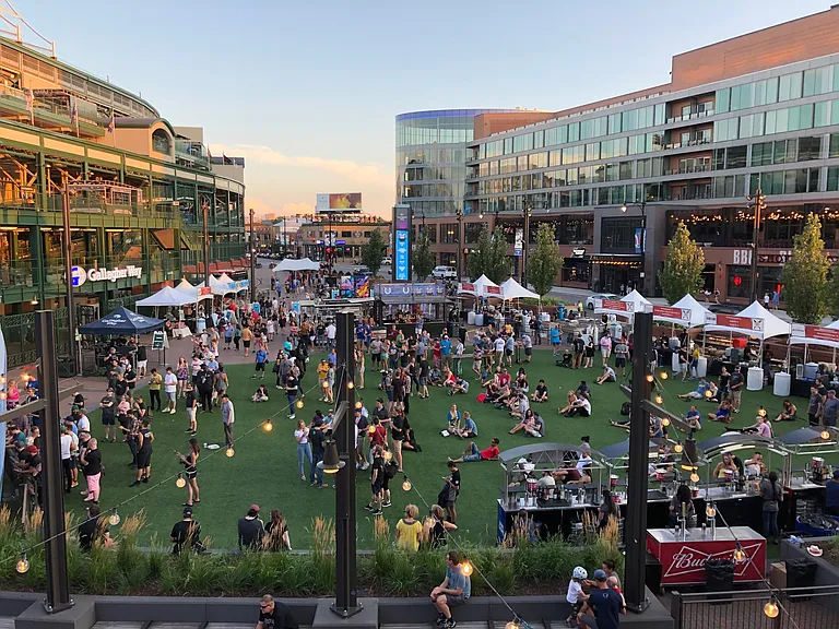 Walking distance to historic Wrigley Field and Gallagher Way. Experience gameday or family friend activities year-round.