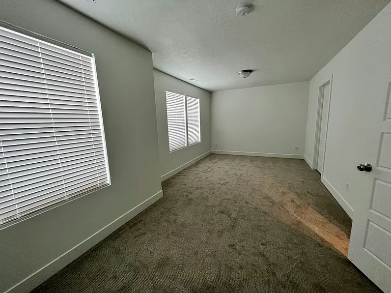 2025 S Sawmill Blvd — Photo 39