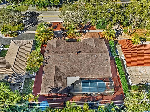 5th image of 2116 NE 62nd Street
