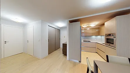 Sold by Diamond Real, Inc.