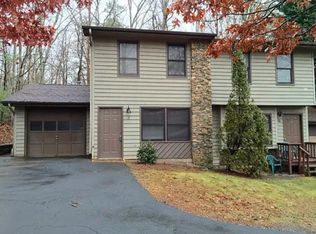 8 Azalea Rd, Arden, NC 28704