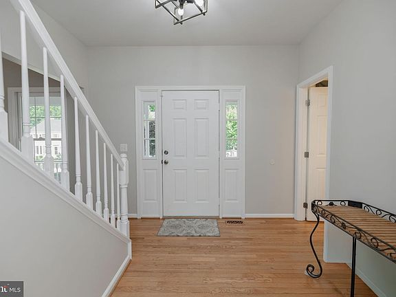 4th image of 2052 Jennings St