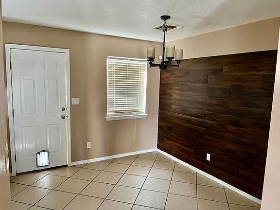 5th image of 14144 Tierra Morena Dr