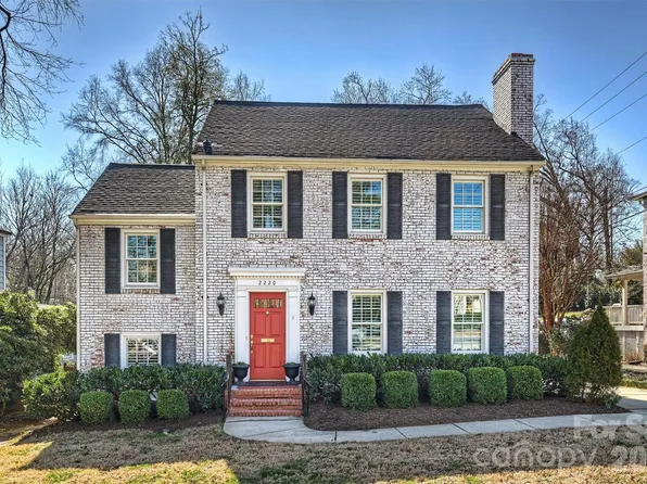2220 Colony Rd, Charlotte, NC 28209