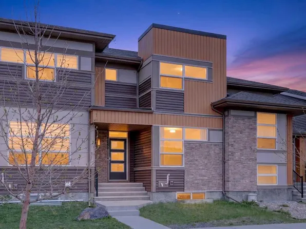 1540 W Cornerstone Blvd NE, Calgary, AB T3N 1H3