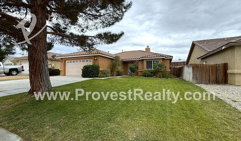 13174 Butte Ave — Photo 2