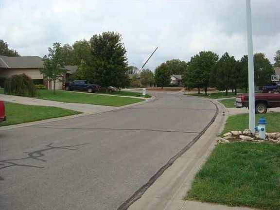 3rd image of 1755 Lakeland Dr
