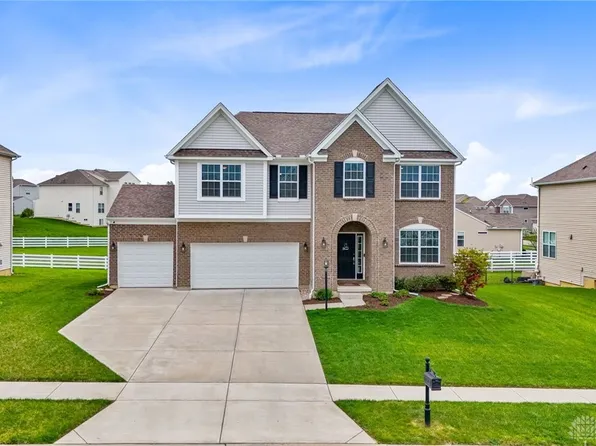 1621 Stonebury Ct, Xenia, OH 45385