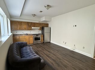 183 Brighton St #1, Staten Island, NY 10307