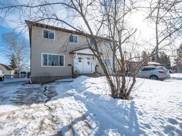 9547 W 74th Ave, Grande Prairie, AB T8V 5A7