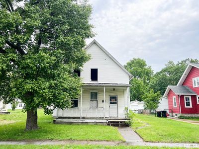 115 S Elm St, Washington, IL, 61571