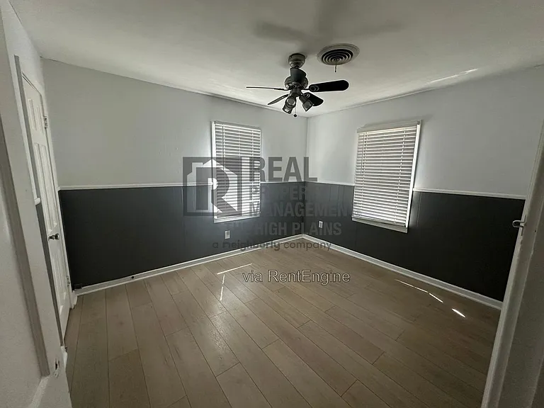 2604 S Pierce St — Photo 8