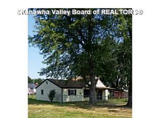 2508 Lenore St, Parkersburg, WV 26101