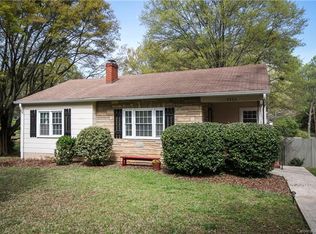 1511 Chippendale Rd, Charlotte, NC 28205