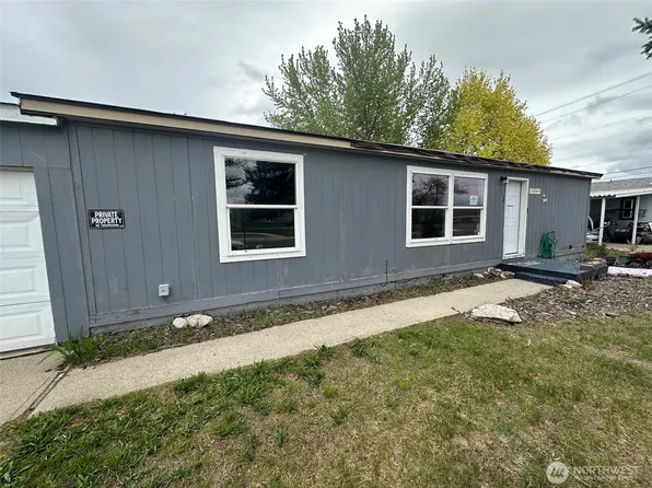 1413 E D Street, Deer Park, WA 99006