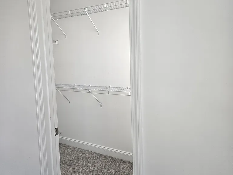 100 Cohen Dr — Photo 11