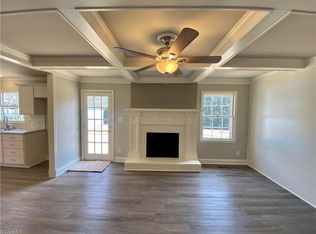 1613 Heraldry Ln, Greensboro, NC 27455