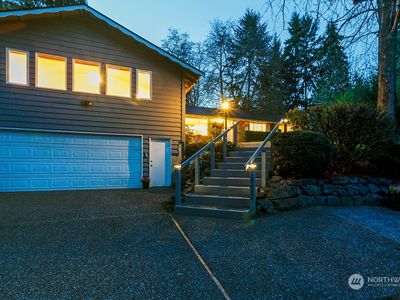 10434 NE 109th Street, Kirkland, WA, 98033