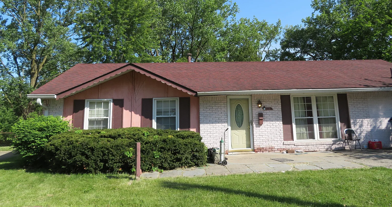 4119 Diller Dr photo 1