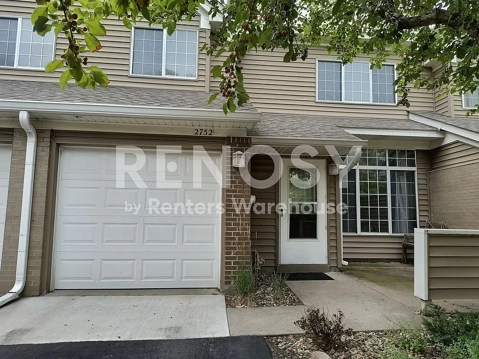 2752 Autumnwood Ln