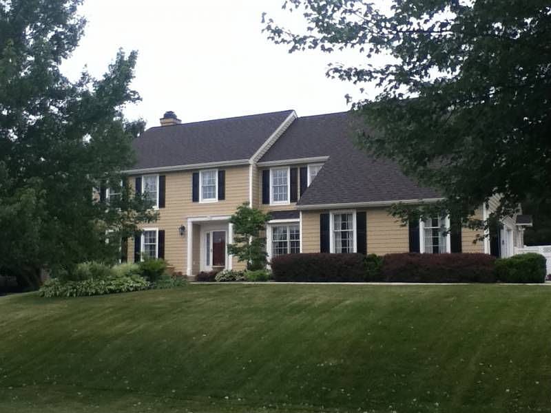 1st image of 23 Autumnwood Dr