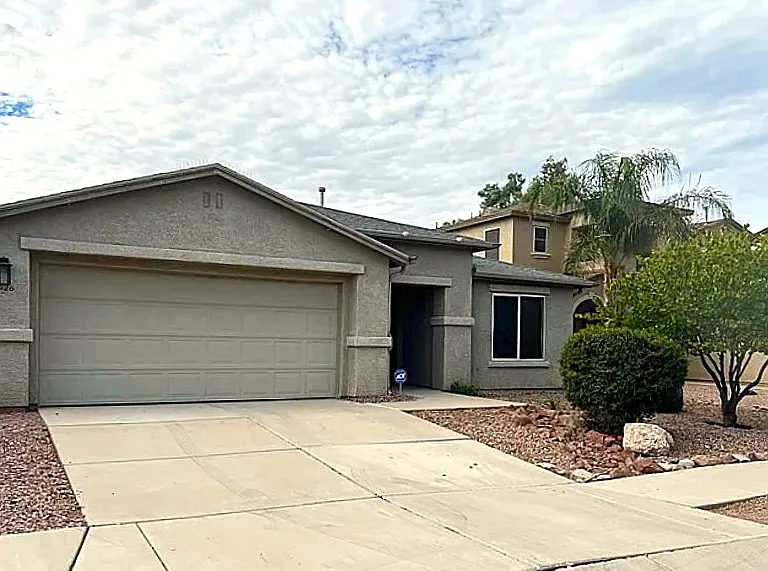 5926 E Cedarbird Dr — Photo 1