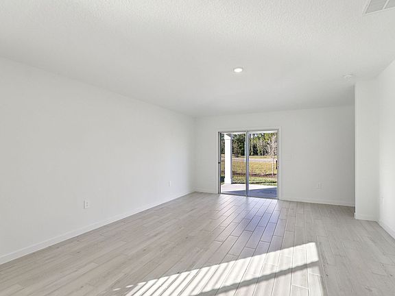 8-custom-Jacksonville-Cypress Meadows community-7450 Everett Forest Jacksonville FL 32219-008.j