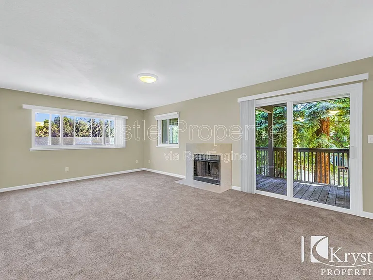 201 Nautical Ct — Photo 1
