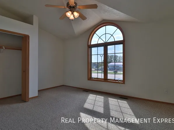801 E Ryan Dr Ste 3, Tea, SD 57064