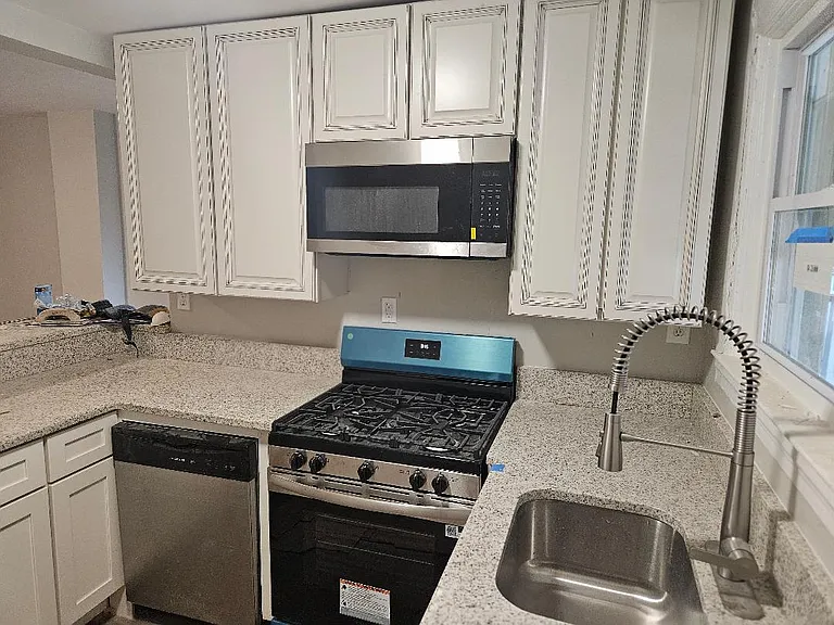 2644 W Lafayette Ave — Photo 59